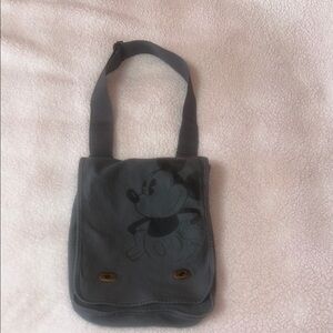 Stylish Gray Messenger Bag with Graphic Design